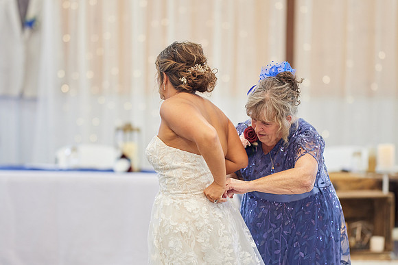 141A9256