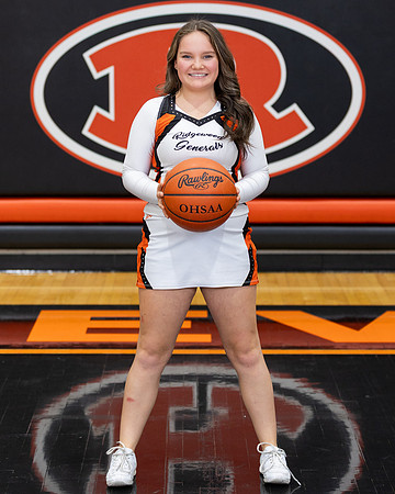 CHEER - Senior Caitlin Swiney