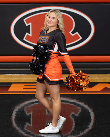 CHEER - Senior Sophia Bluck
