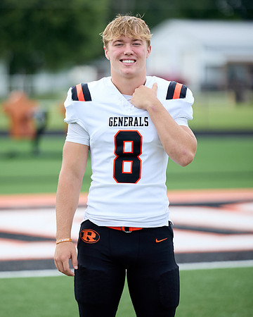 FOOTBALL - Senior Bryce Tolliver