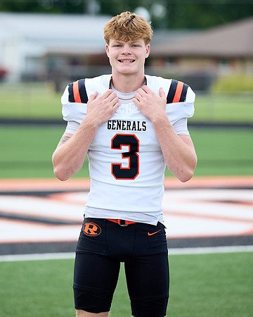 FOOTBALL - Senior Drake Angle