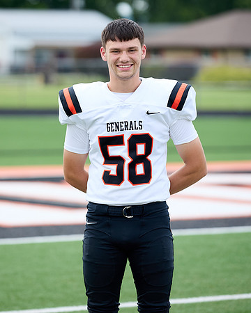 FOOTBALL - Senior Parker Snyder