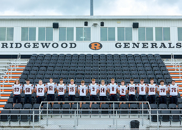 FOOTBALL - Seniors