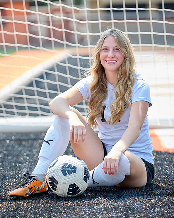 SOCCER - Senior Pru Fechuch