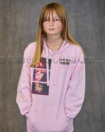 D - Lexi